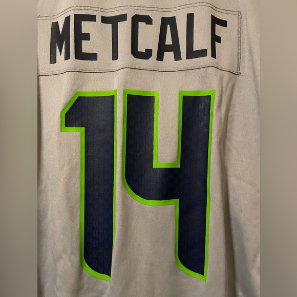 DK Metcalf Seattle Seahawks Wolf Gray Football Jersey Nike NFL Men’s Sz 3XL NEW - Picture 4 of 12